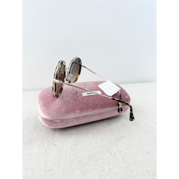 Miu Mu Light Havana / Brown Gradient Oversized Round Sunglasses main image 6